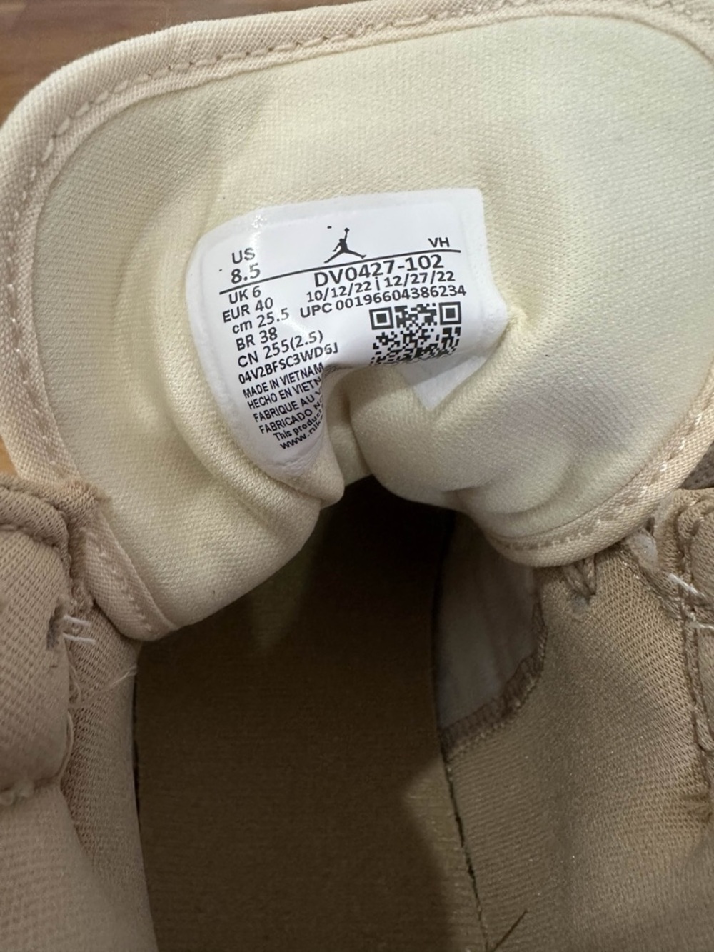*New* Jordan 1 Mid Women Brown (DV0427-102) Size 8.5W *Damaged Original Box* - Picture 9 of 11